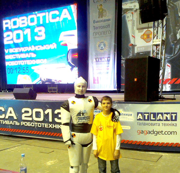 Компания АТЛАНТ - официальный партнер «Robotica-2013»
